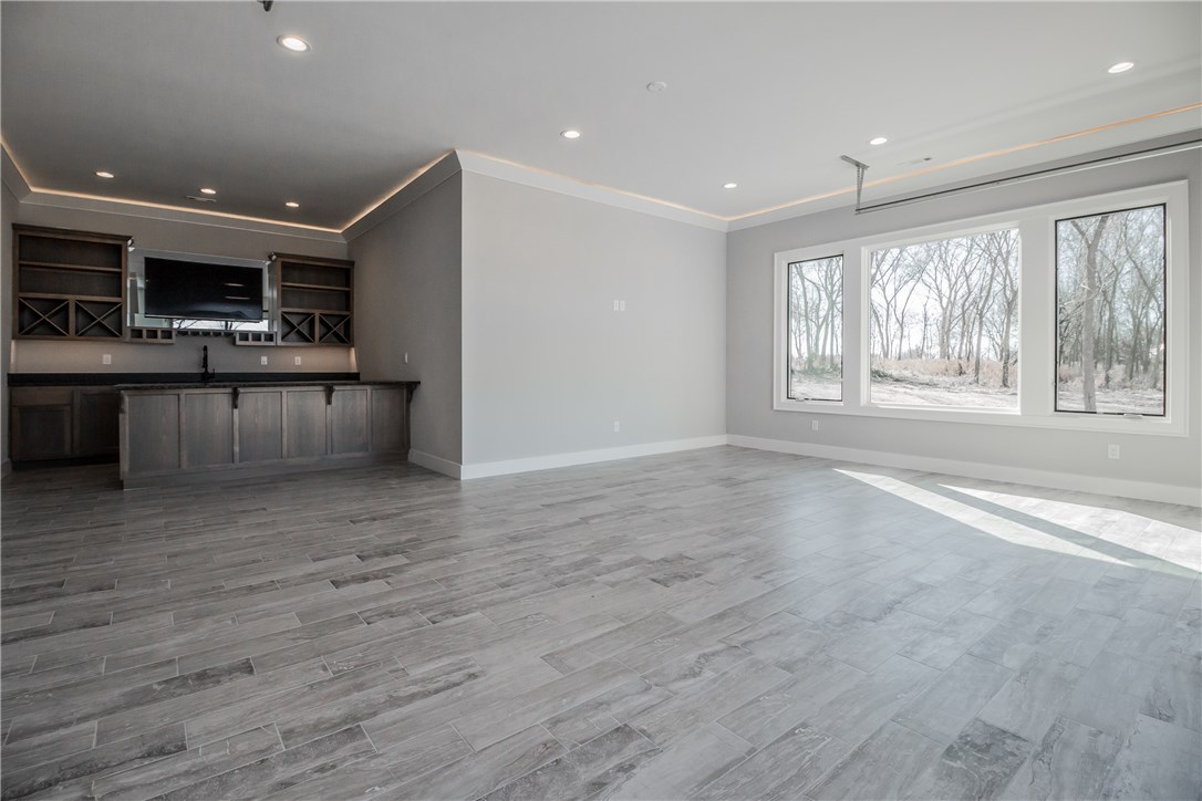 West End Acres - Residential