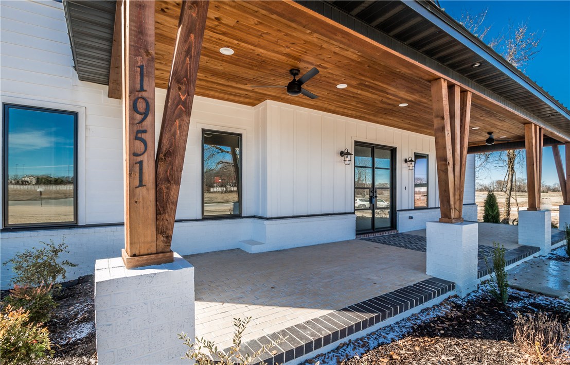 West End Acres - Residential