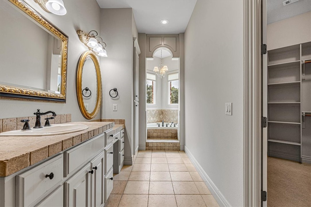 Bordeaux Village - Residential