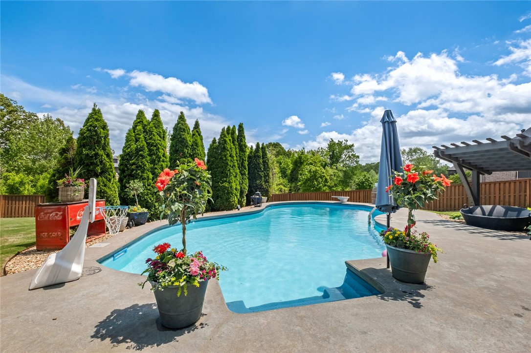 Angel Falls North Bentonville - Residential