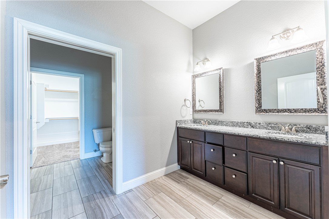 Three Oaks Twnhms Horiz Prop Regime - Residential Lease