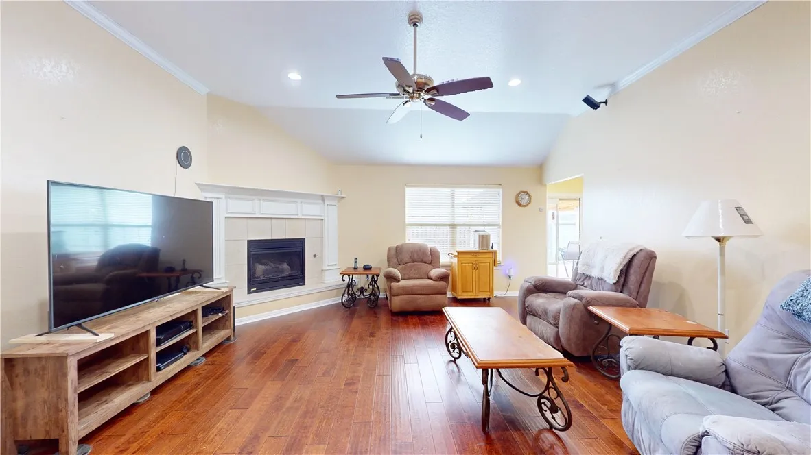 Centerton, Arkansas 72719, United States, 3 Bedrooms Bedrooms, ,2 BathroomsBathrooms,Residential,Pending,12405