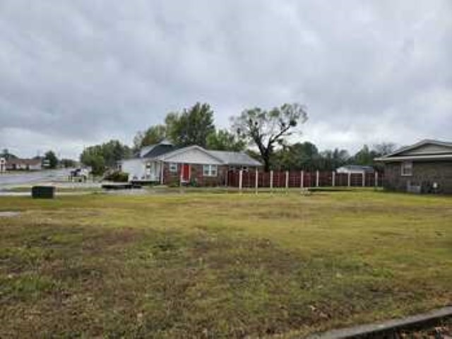 EVANS - Commercial Sale