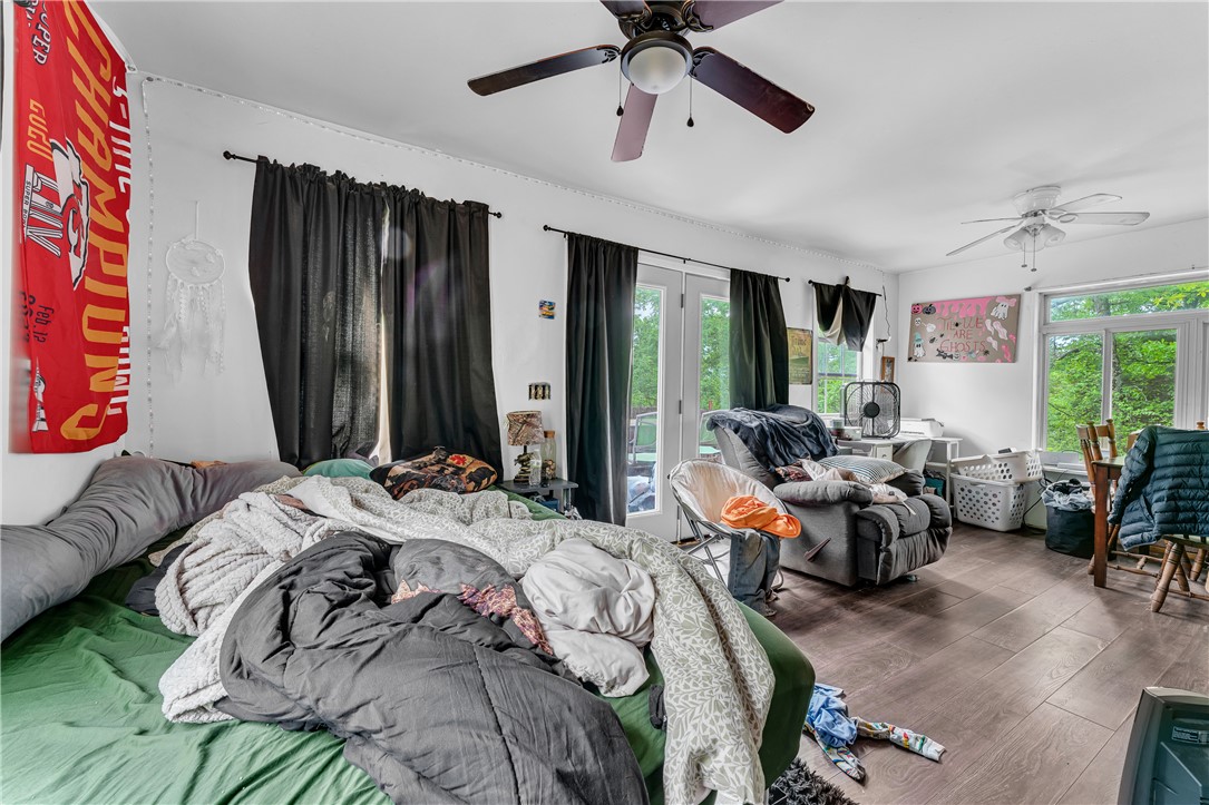 Hickory Hills - Residential