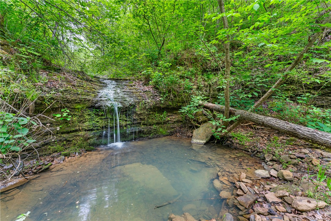 Hickory Hills - Residential