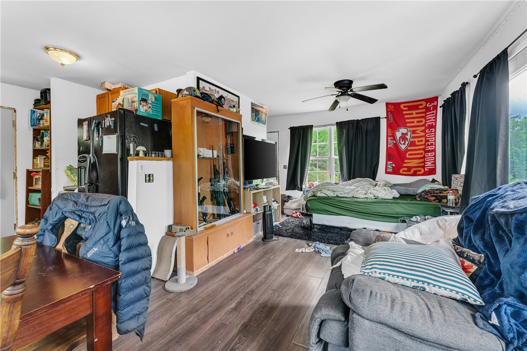 Hickory Hills - Residential