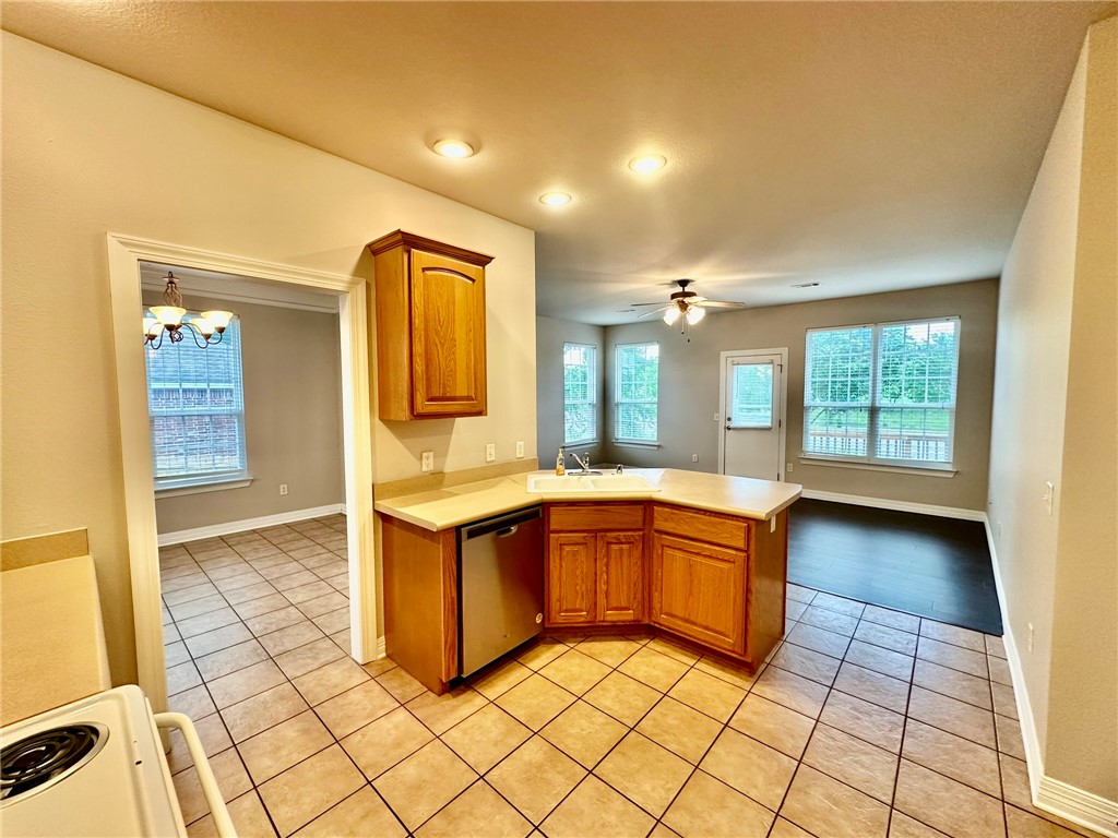 Eagle Crest Sub Springdale - Residential Lease