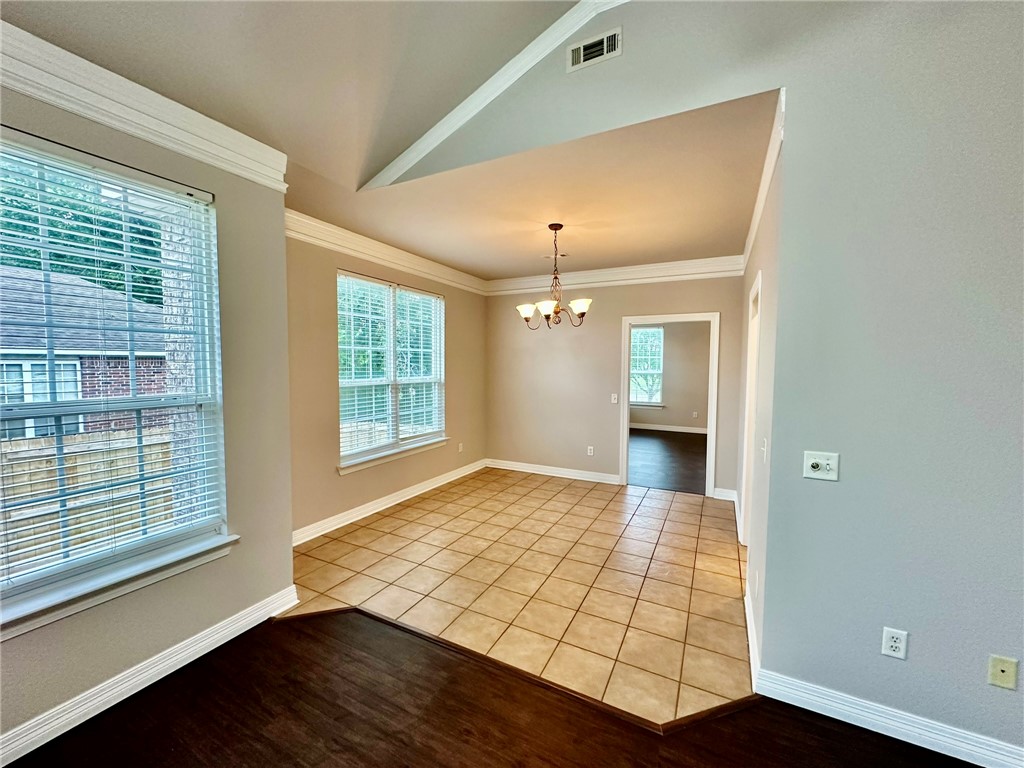 Eagle Crest Sub Springdale - Residential Lease