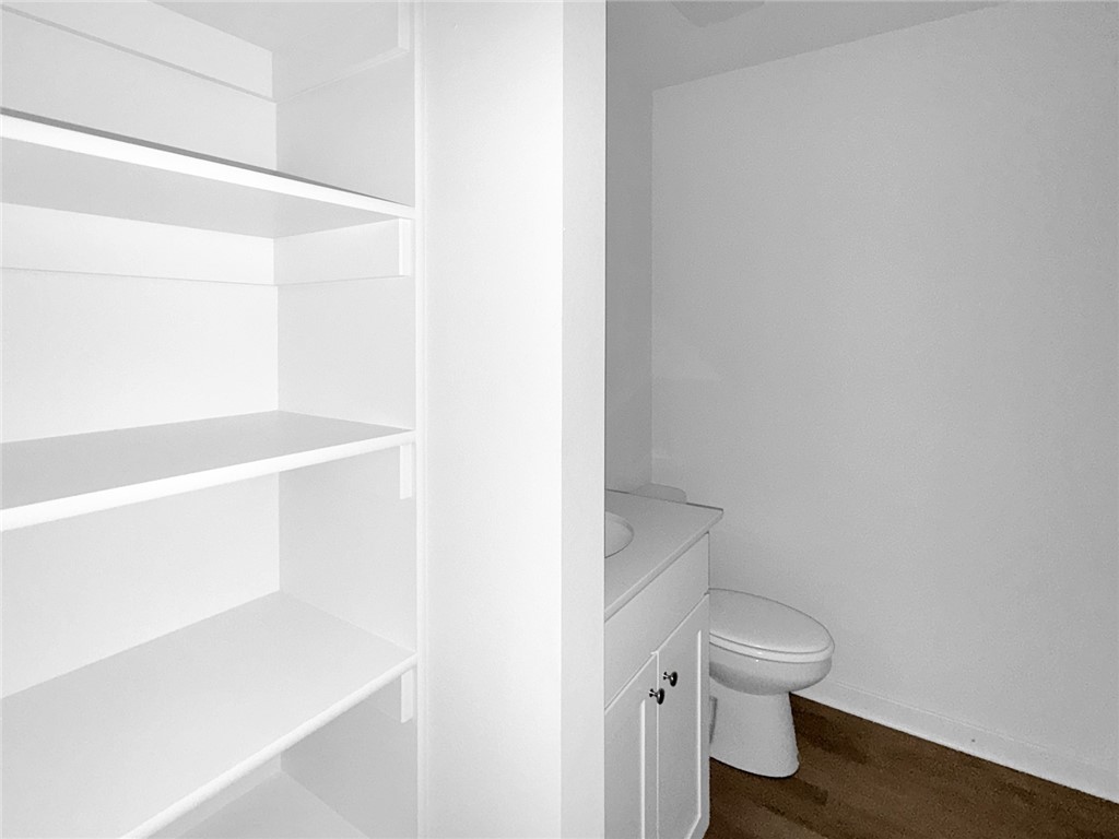 Wagon Wheel Crossing - Residential