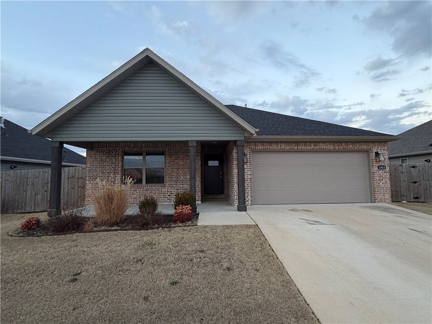 This beautiful 4BR/2BA home in Endura Park is the perfect family home! The split floor plan boasts spacious rooms with ample closet space and a huge back yard for playing and entertaining. This home is also very well appointed with gas fireplace, granite countertops, custom cabinetry, stainless appliances, professional landscaping, gutters, and more! You will love outdoor living with the covered backyard patio and front porch. And, as if that's not enough, the neighborhood also boasts an amazing community pool and pavilion! Schedule your appointment to check out Endura Park today and welcome home!