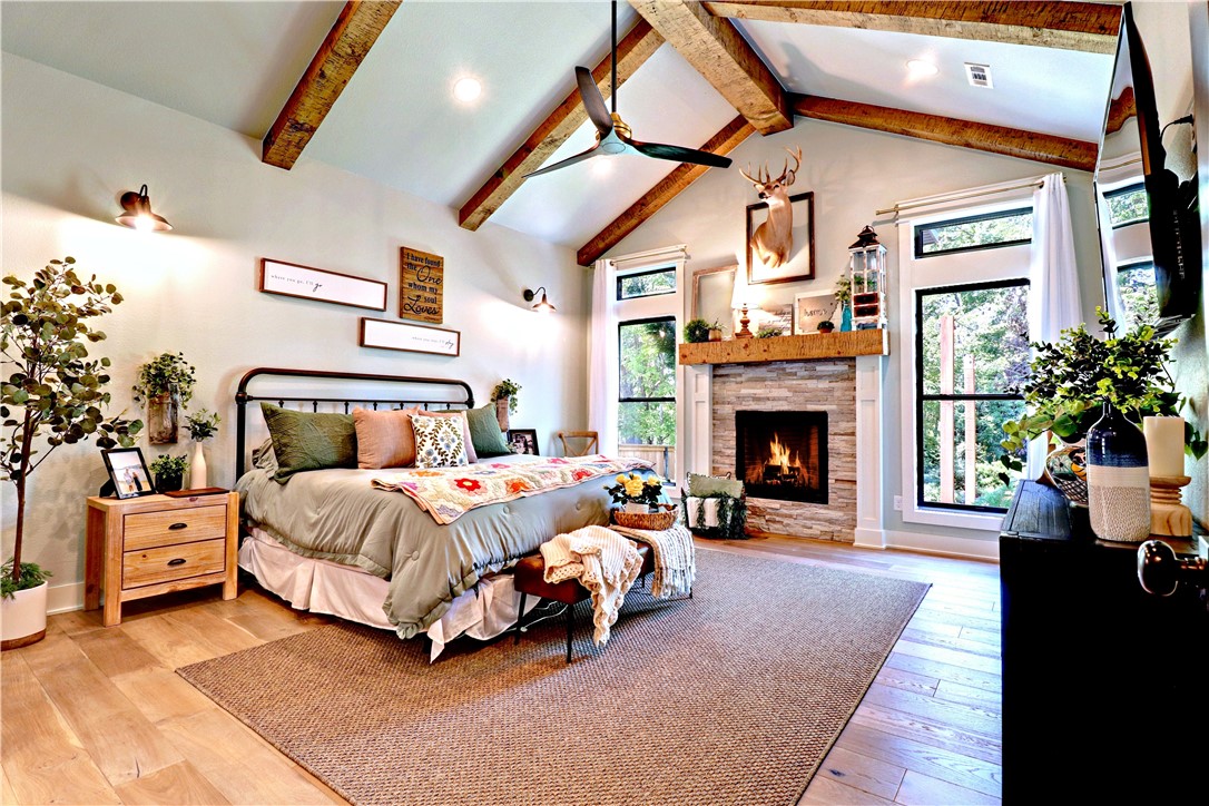Copper Ridge Sub Little Flock - Residential