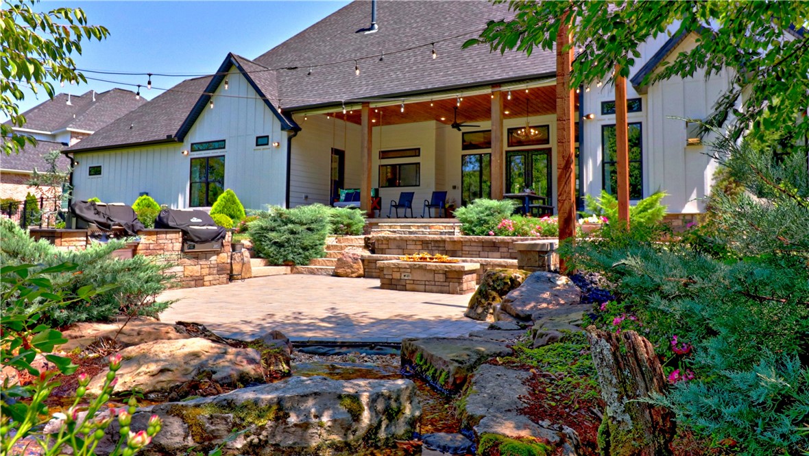 Copper Ridge Sub Little Flock - Residential