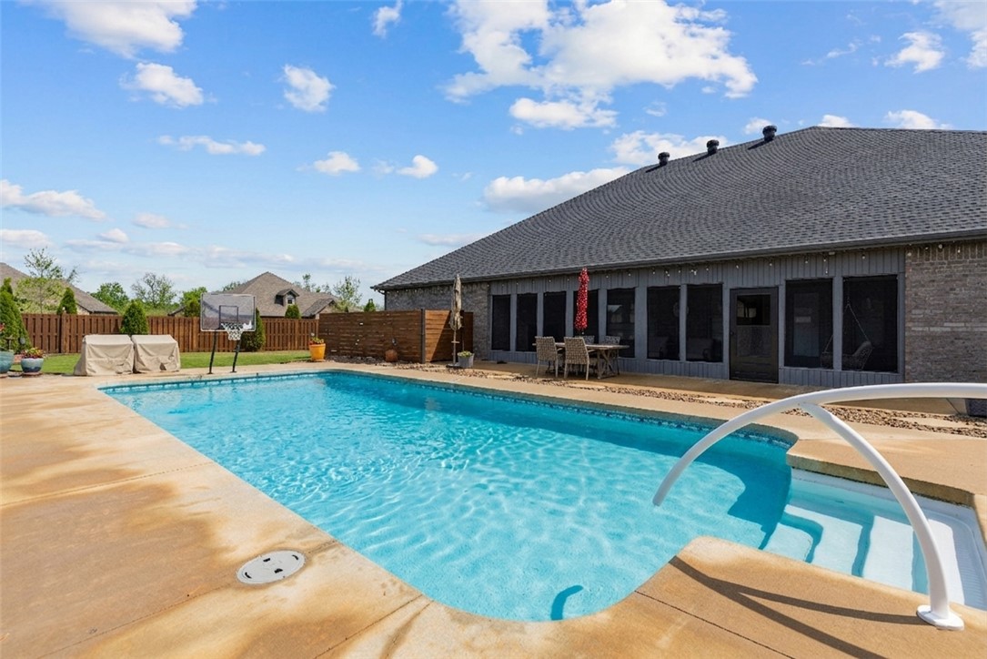 Creekside Sub Ph 2-Centerton - Residential