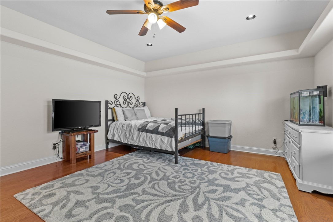 Waterford Estates At Hissom Ranch - Residential