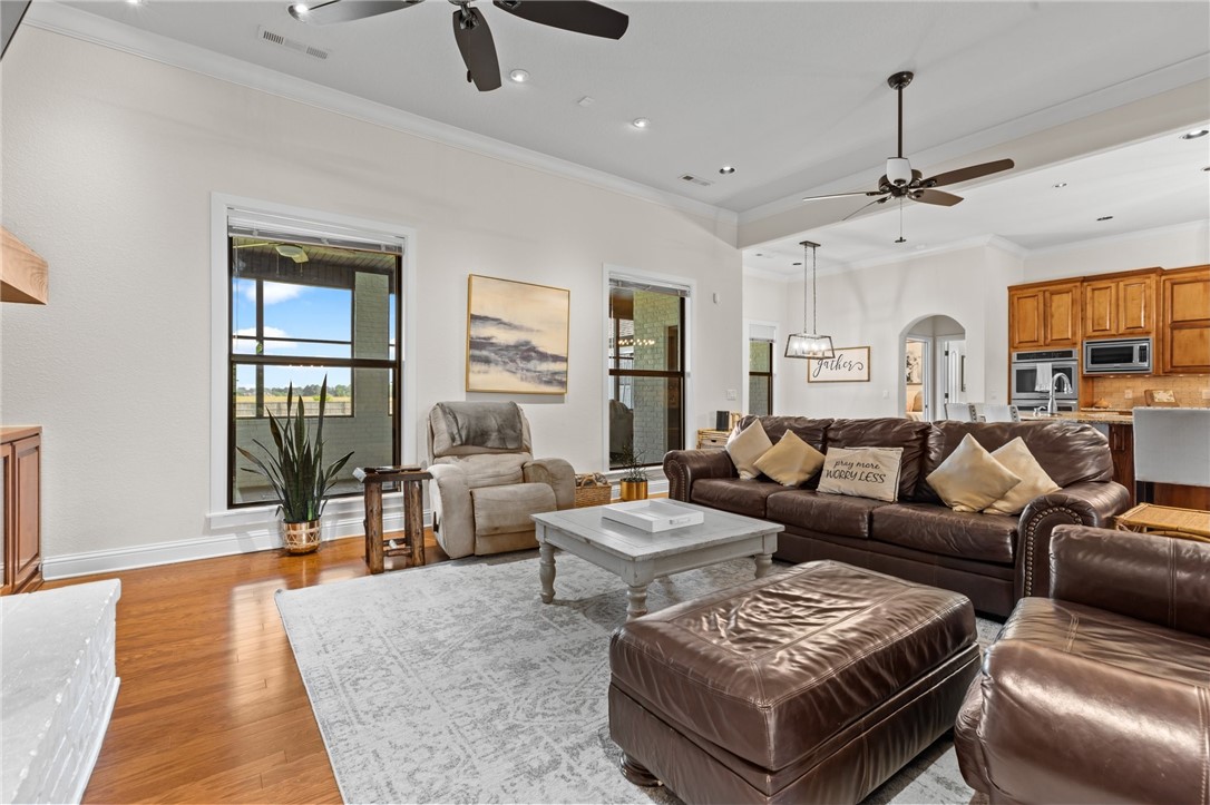 Waterford Estates At Hissom Ranch - Residential
