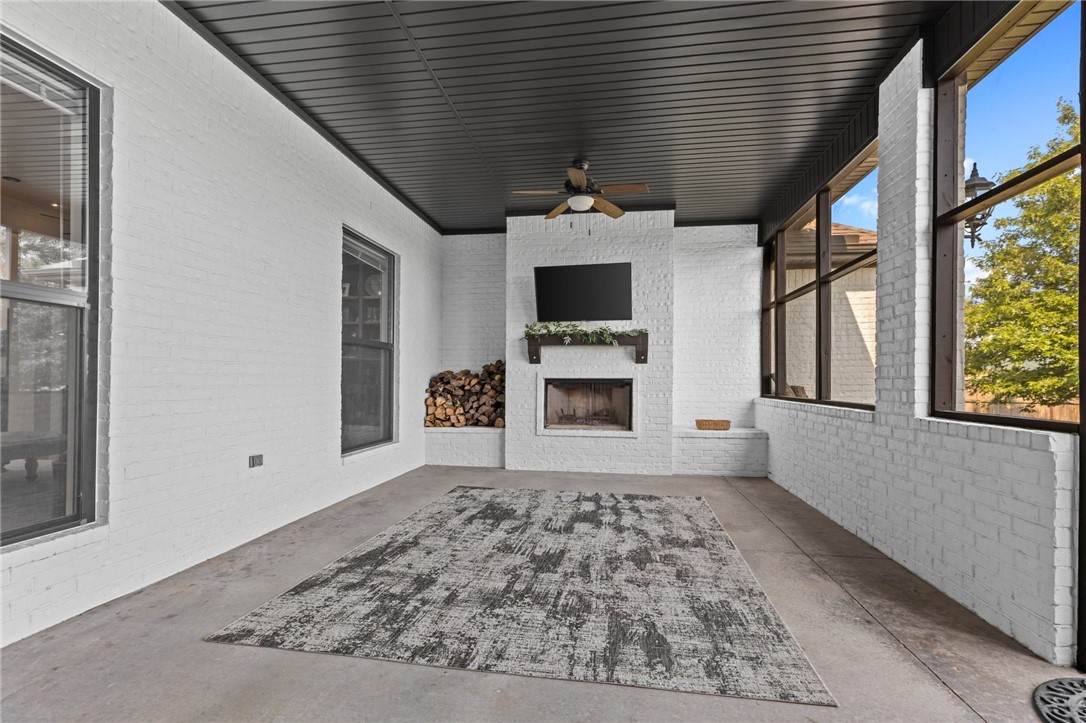 Waterford Estates At Hissom Ranch - Residential