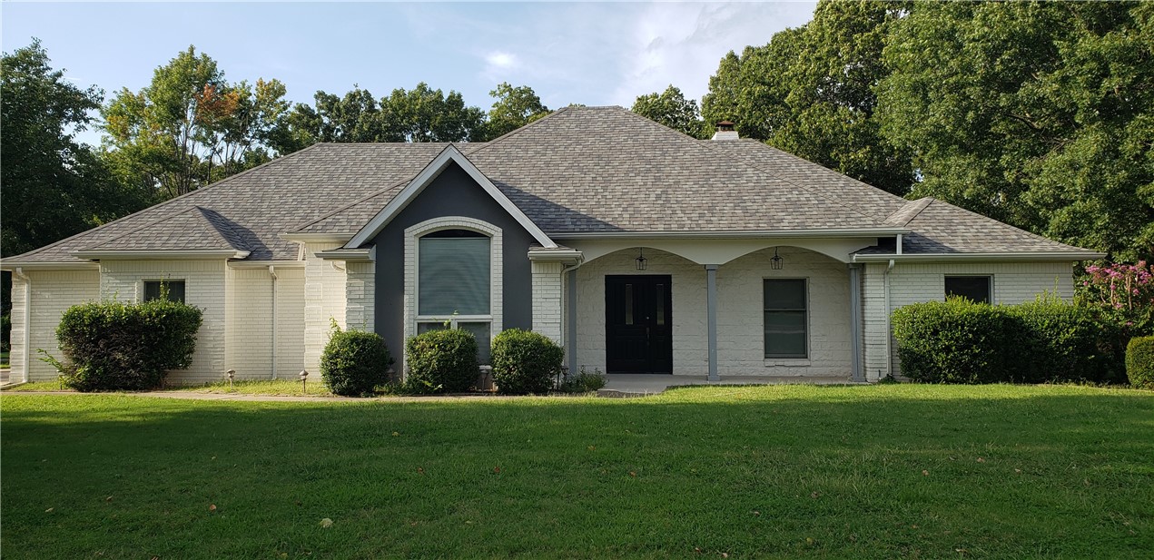 Perfectly remodeled, one-level home on beautiful level half acre lot in desirable Stonehenge. 3 bedroom split floor plan. Fenced backyard.