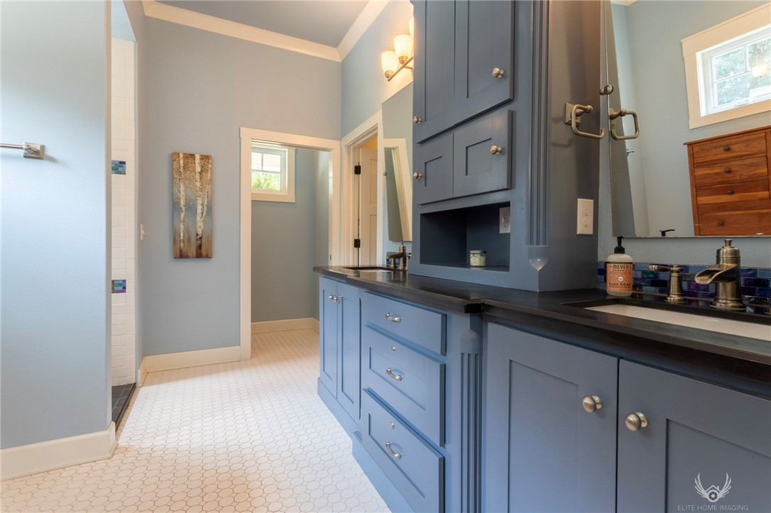 Woods Creek - Residential