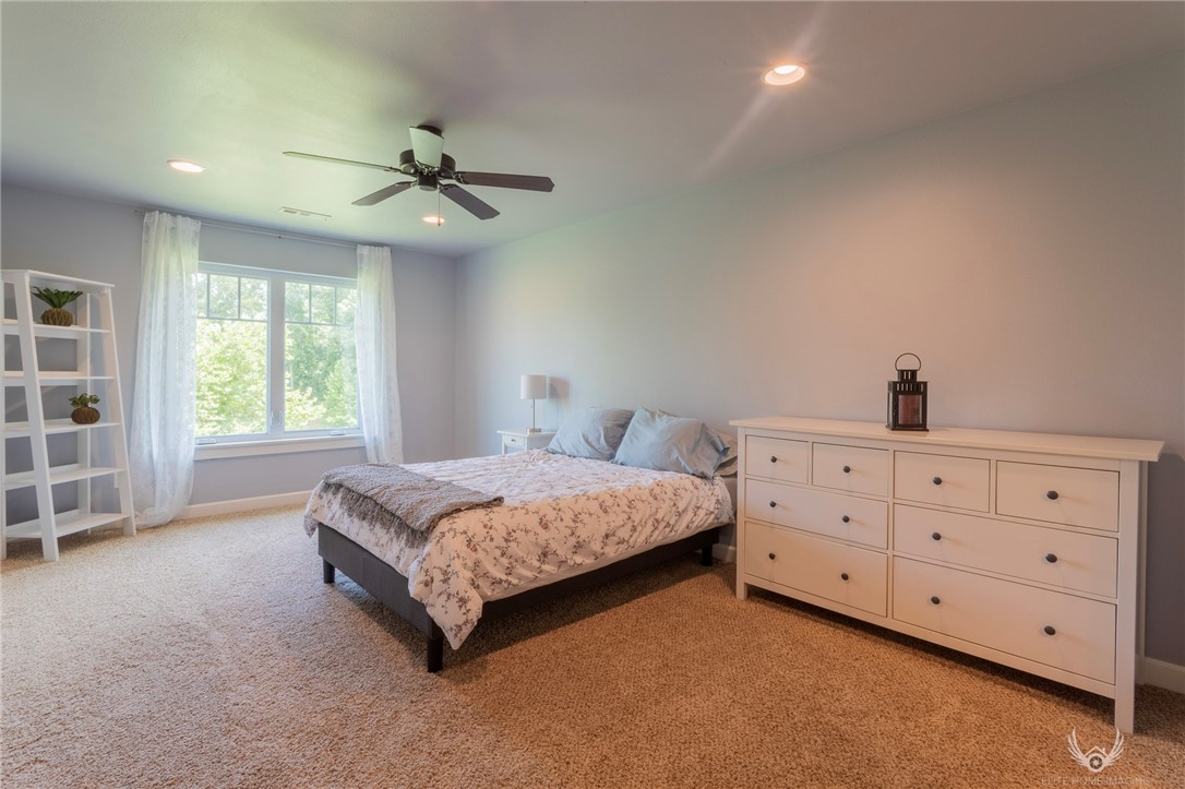 Woods Creek - Residential