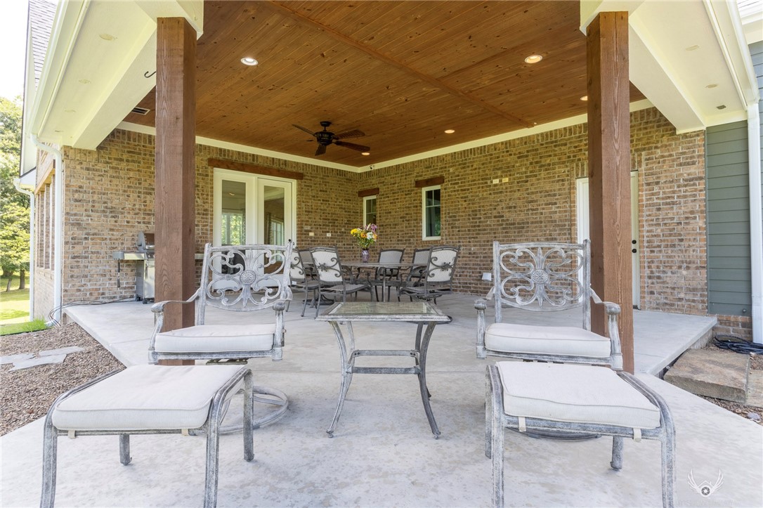 Woods Creek - Residential