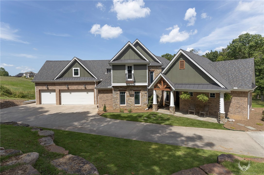 Woods Creek - Residential