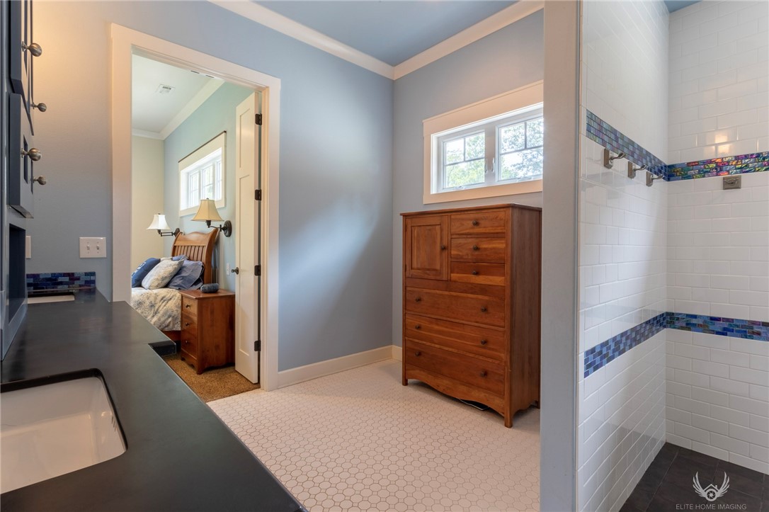 Woods Creek - Residential