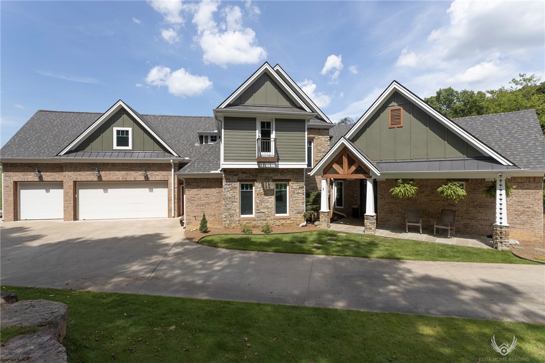 Woods Creek - Residential