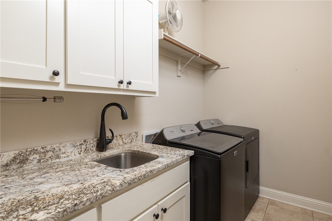 Waterford Estates At Hissom Ranch - Residential