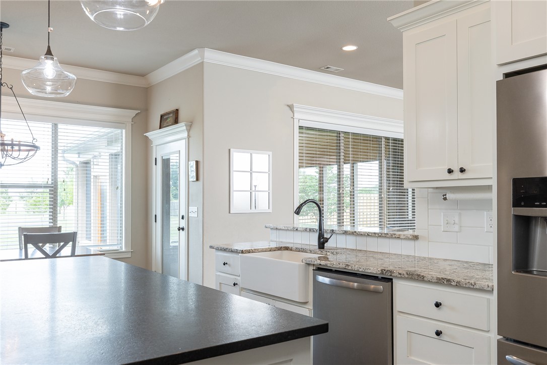 Waterford Estates At Hissom Ranch - Residential