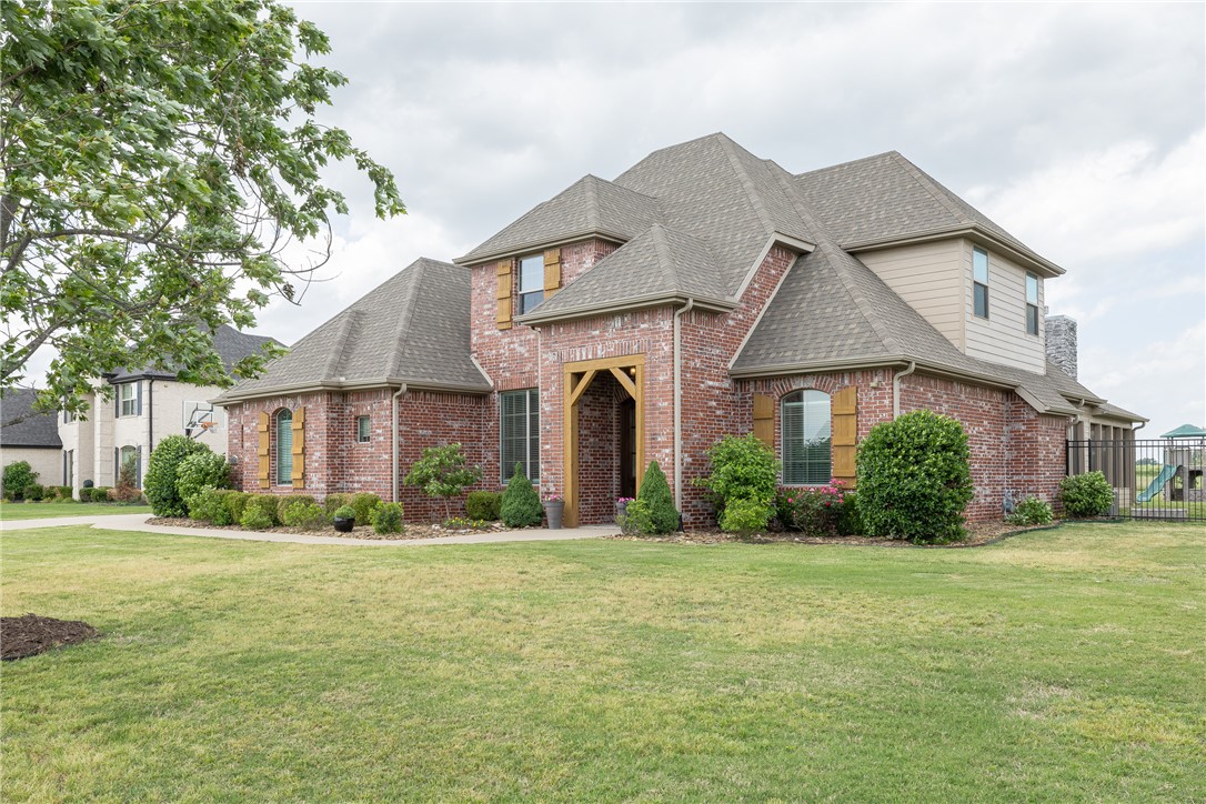 Waterford Estates At Hissom Ranch - Residential