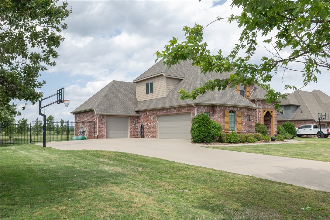 Waterford Estates At Hissom Ranch - Residential