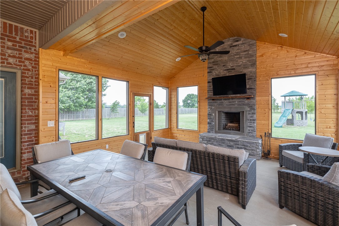 Waterford Estates At Hissom Ranch - Residential