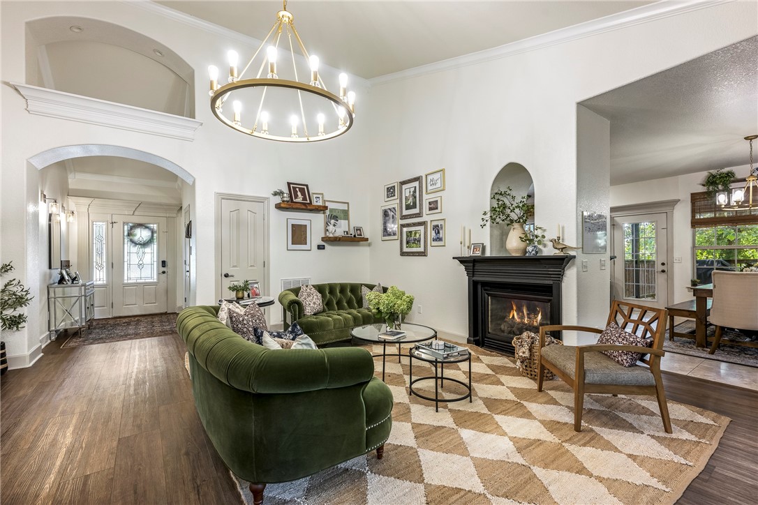 Summit Heights Rogers - Residential