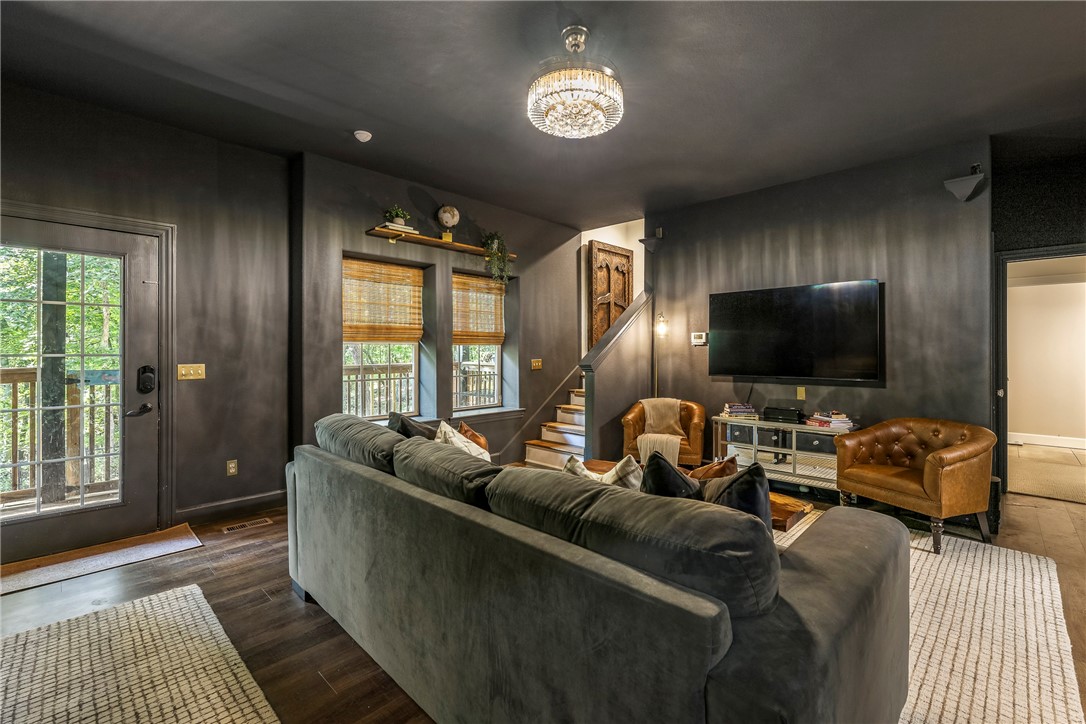 Summit Heights Rogers - Residential