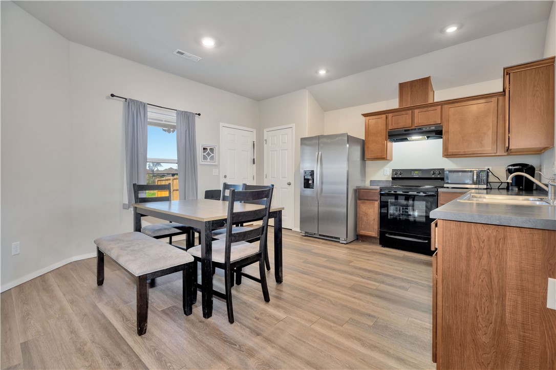 Willow Creek Ph 1 Rogers - Residential