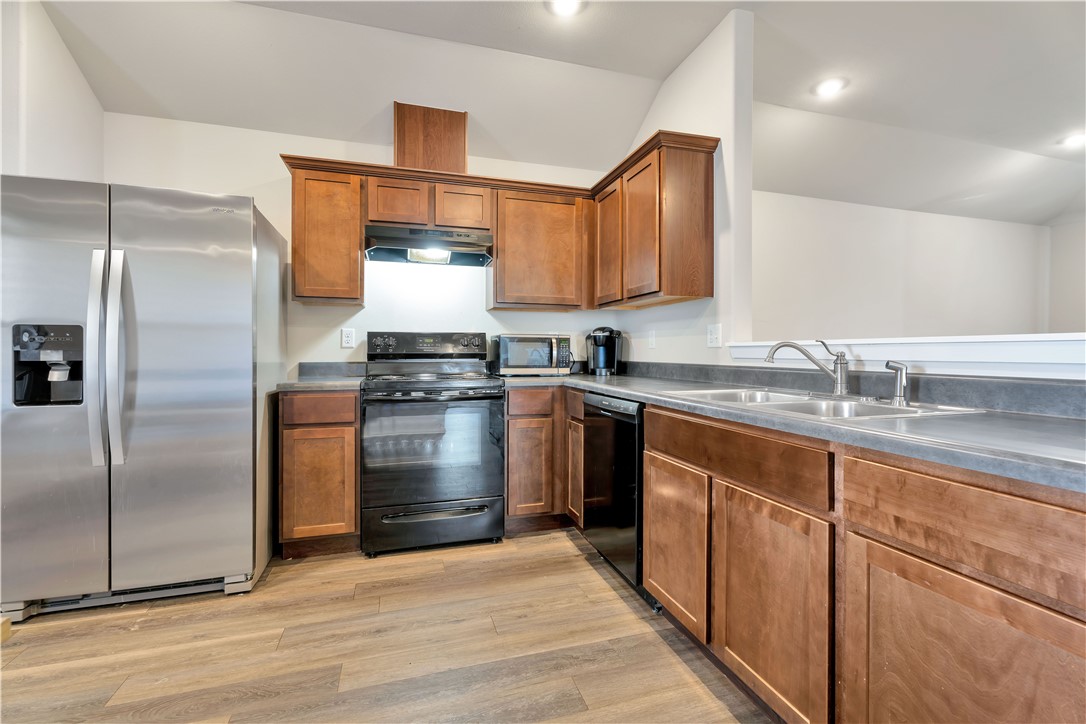 Willow Creek Ph 1 Rogers - Residential