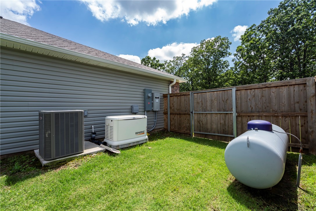 Pioneer Woods Sub Ph 4 Gentry - Residential