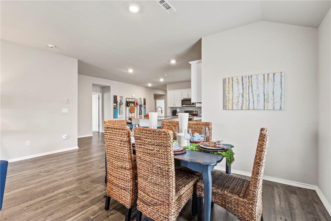 Pioneer Woods Sub Ph 4 Gentry - Residential