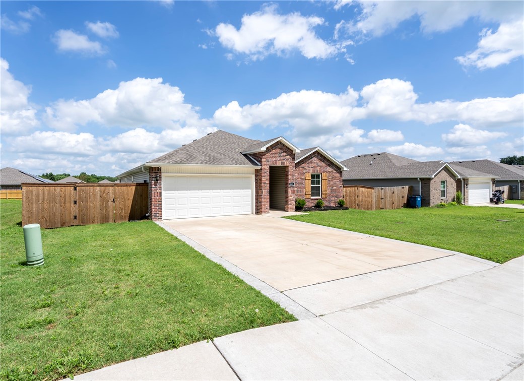 Pioneer Woods Sub Ph 4 Gentry - Residential