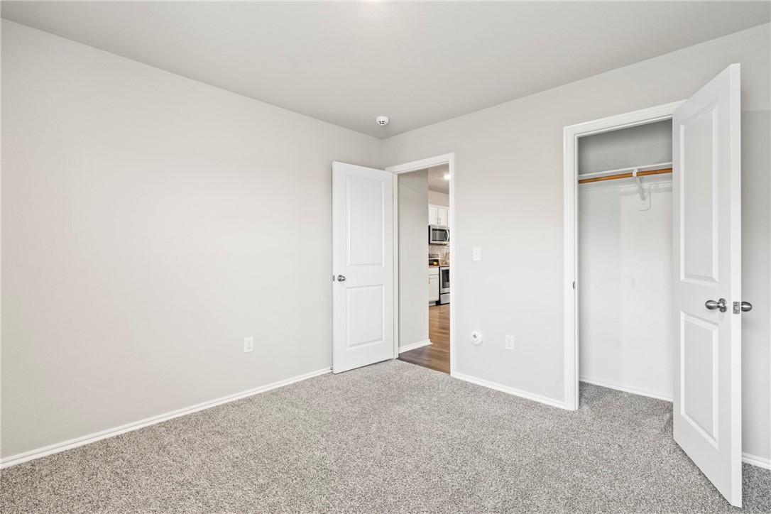 Pioneer Woods Sub Ph 4 Gentry - Residential