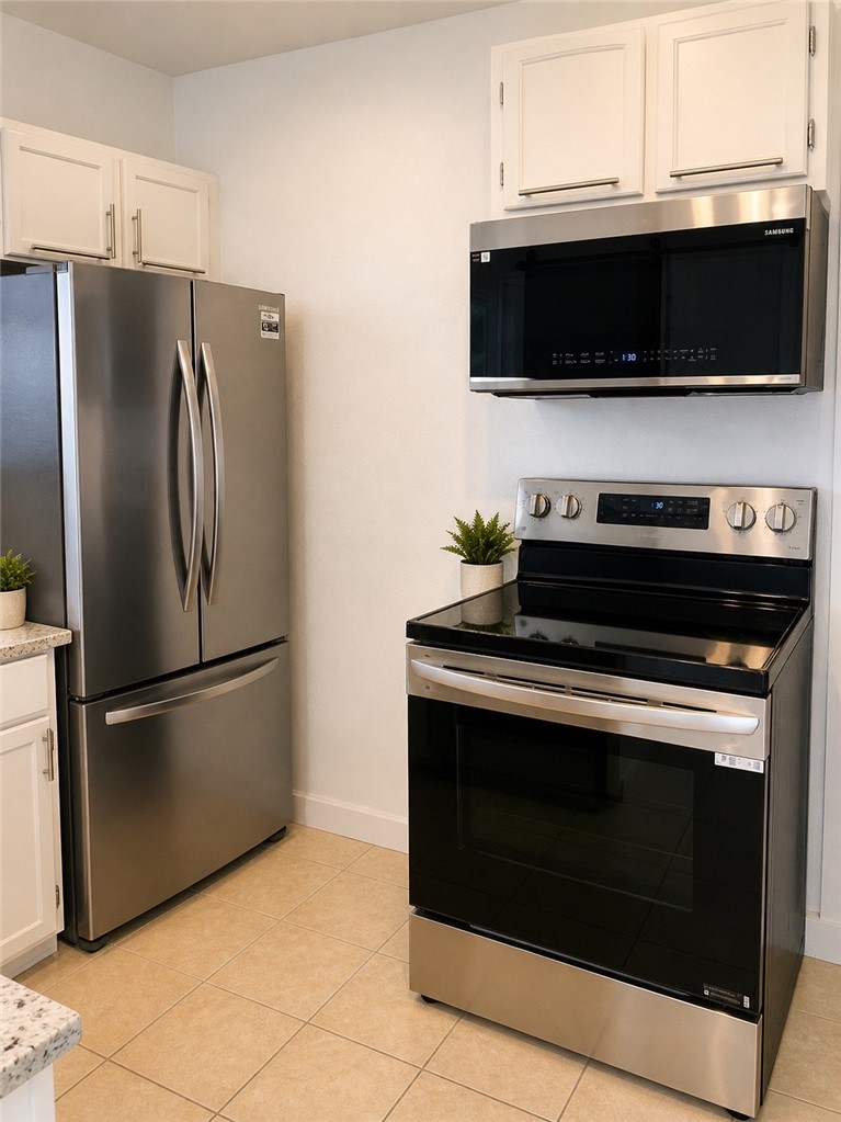 Foerster Add Rogers - Residential Lease