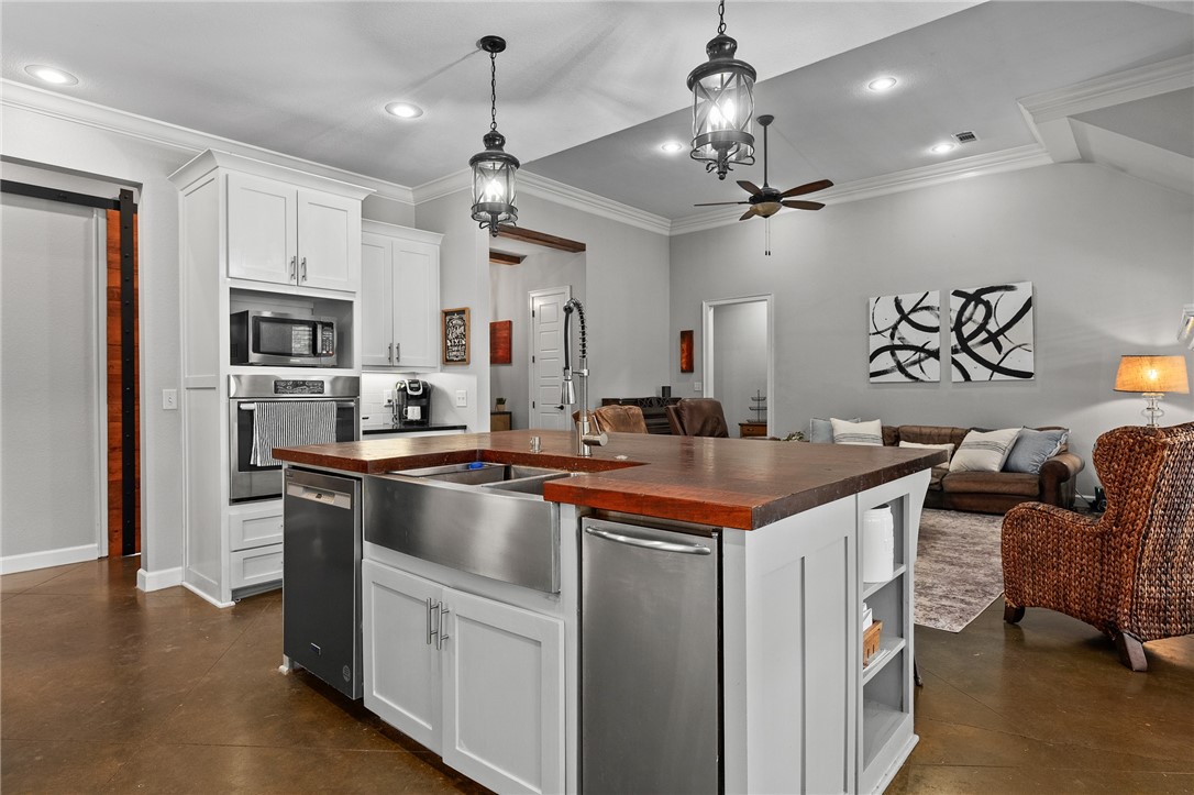 Waterfront Estates Ii - Residential
