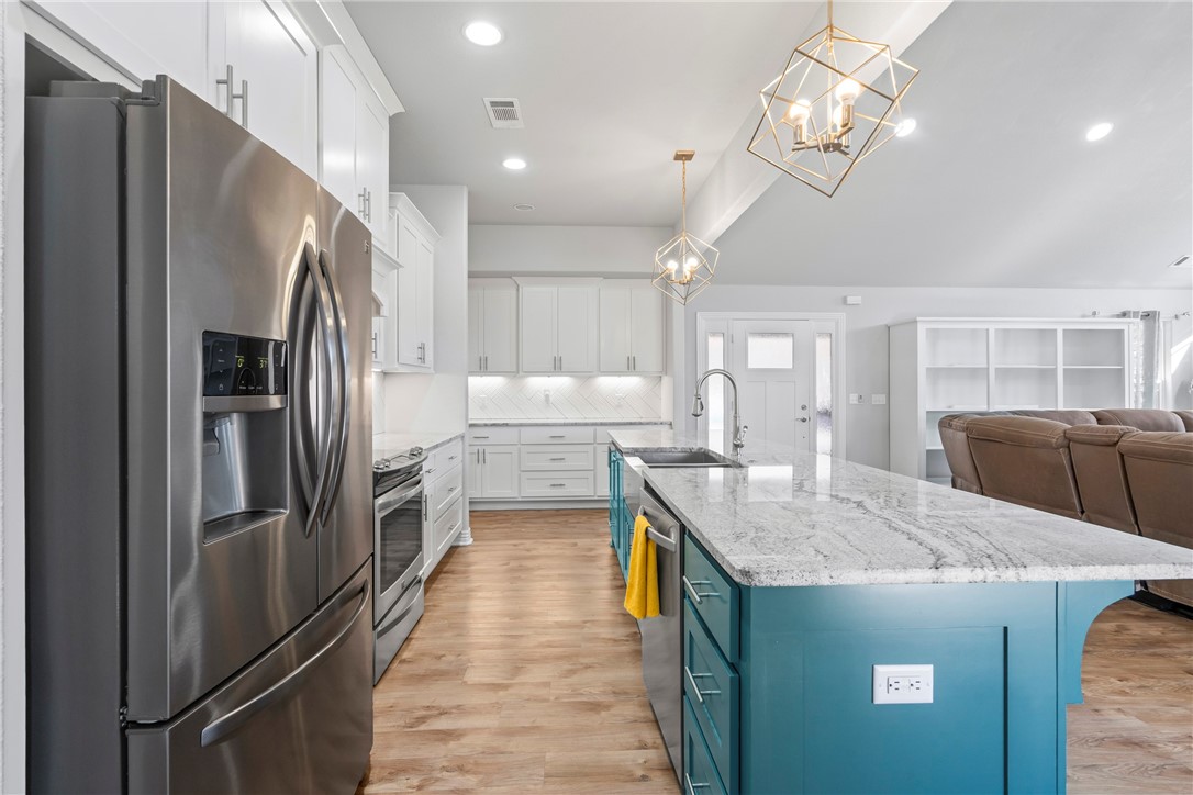 Elm Spgs Outlots - Residential