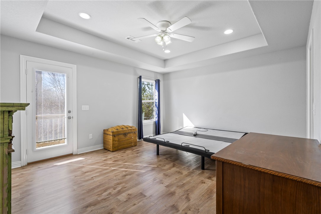 Elm Spgs Outlots - Residential