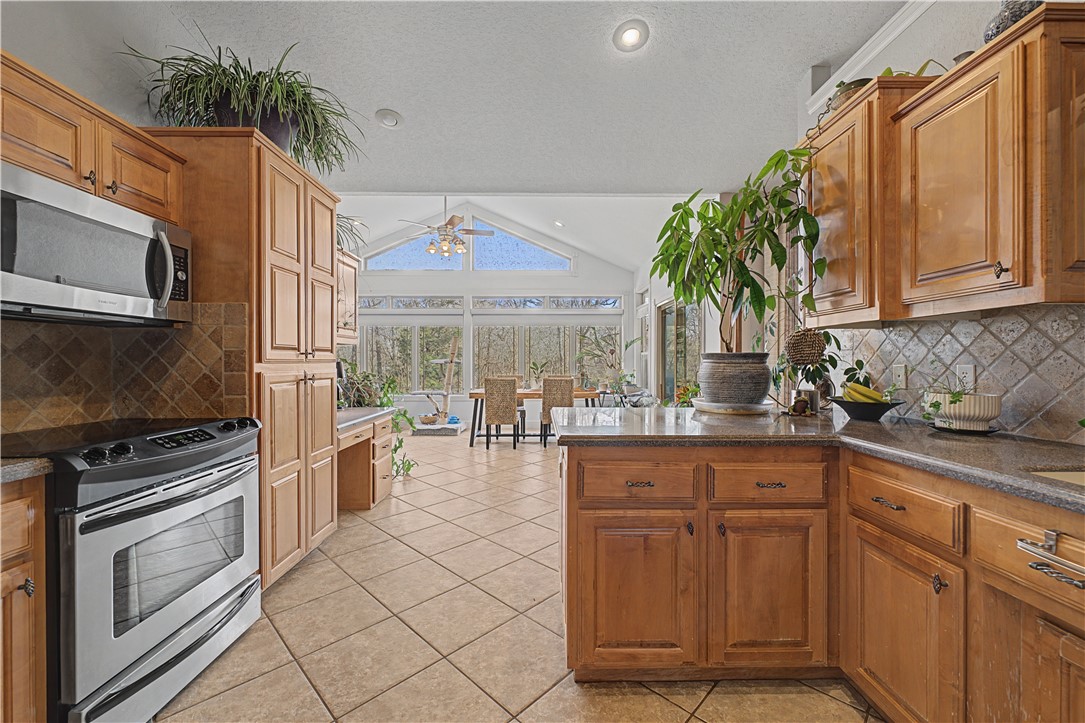 Inverness Sub Bvv - Residential