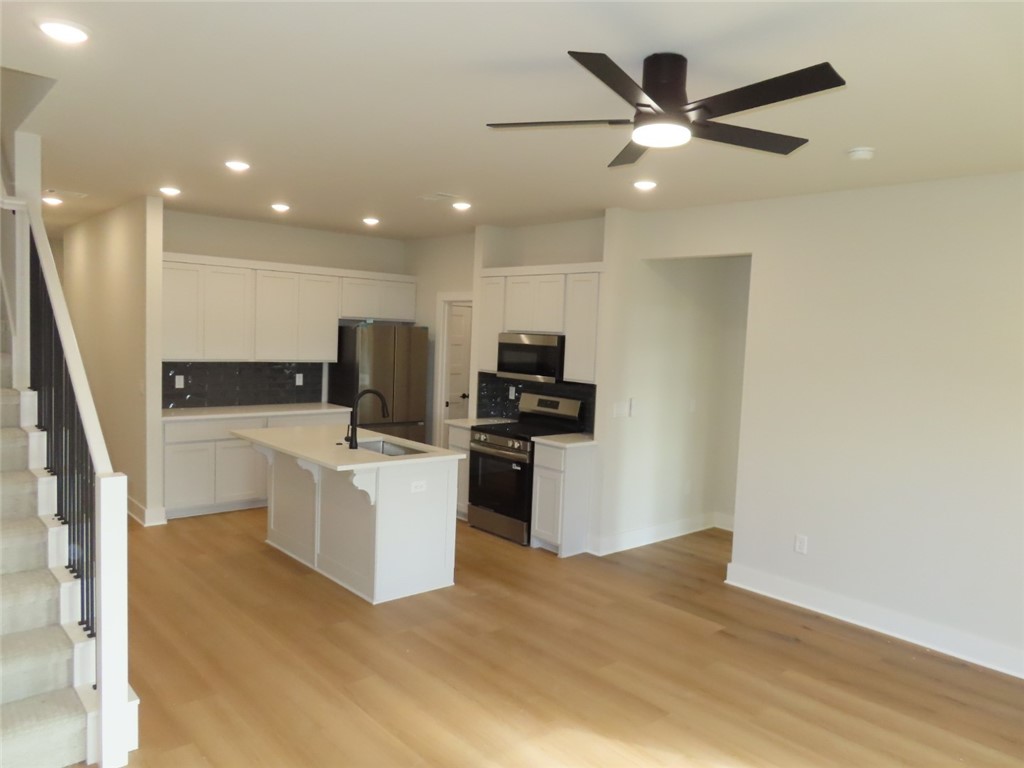 Crystal Cove Ph I - Residential Lease