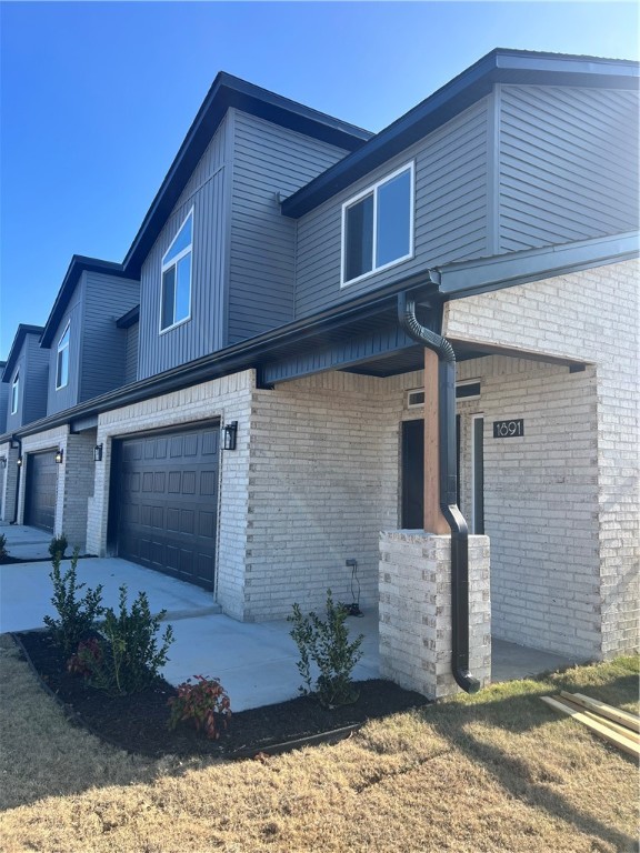 Crystal Cove Ph I - Residential Lease