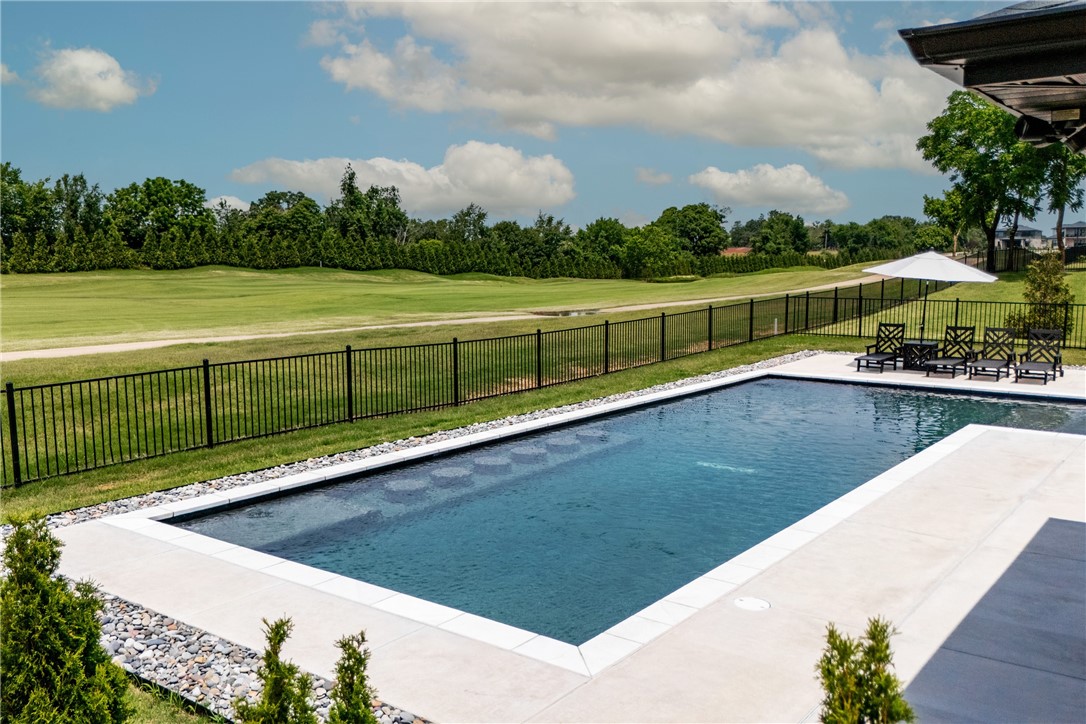 Shadow Valley - Residential