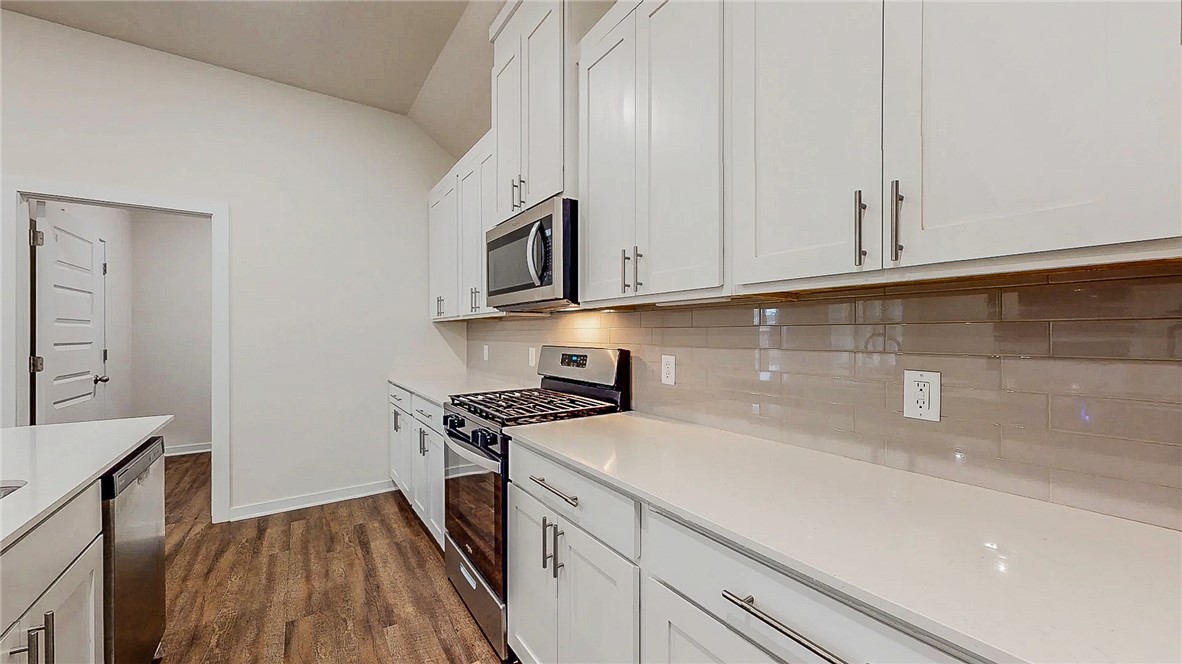 Goose Creek Village Ph Iii - Residential