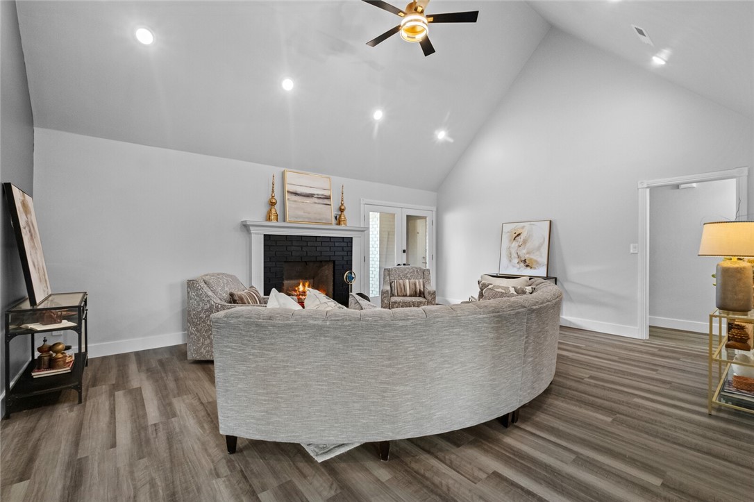 Pinnacle - Residential